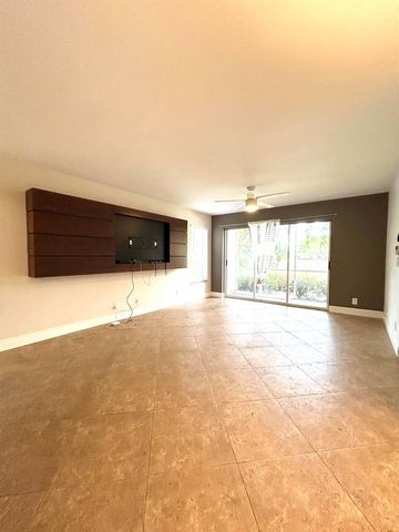 13830 Oneida Drive G1, Delray Beach, FL 33446