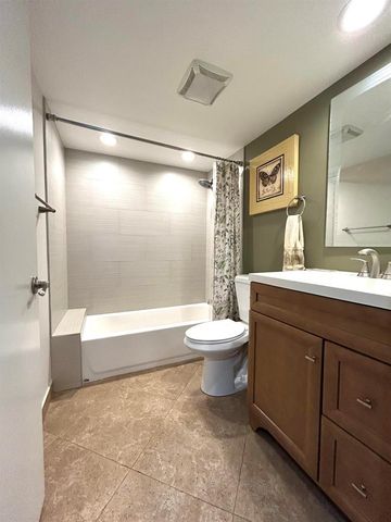 13830 Oneida Drive G1, Delray Beach, FL 33446