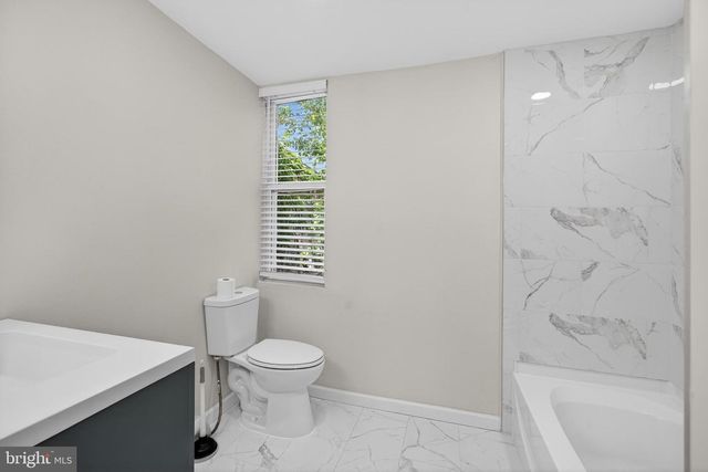 841 PERKIOMEN ST, Philadelphia, PA 19130