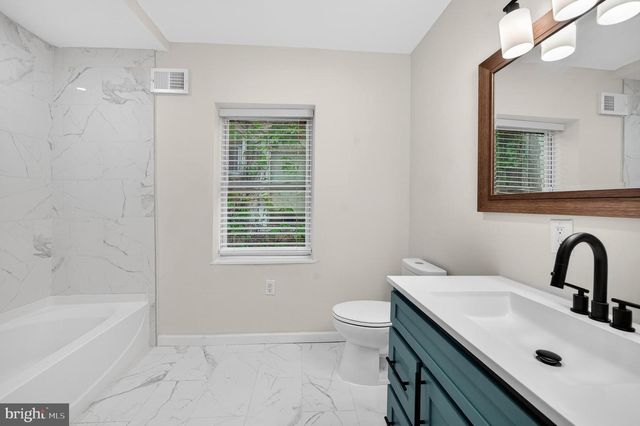 841 PERKIOMEN ST, Philadelphia, PA 19130