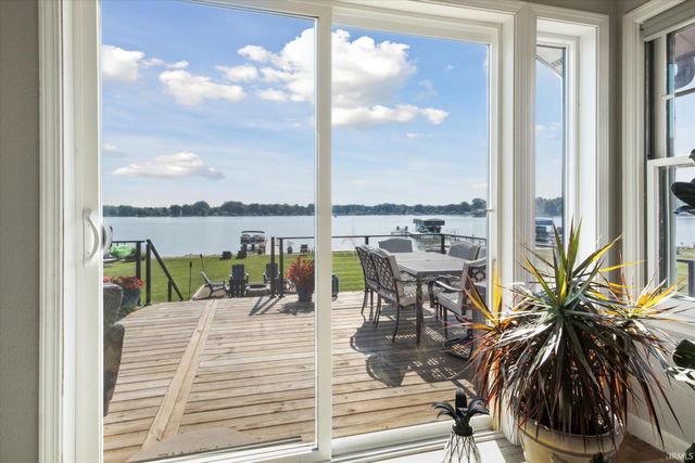 51174 North Shore Drive, Elkhart, IN 46514