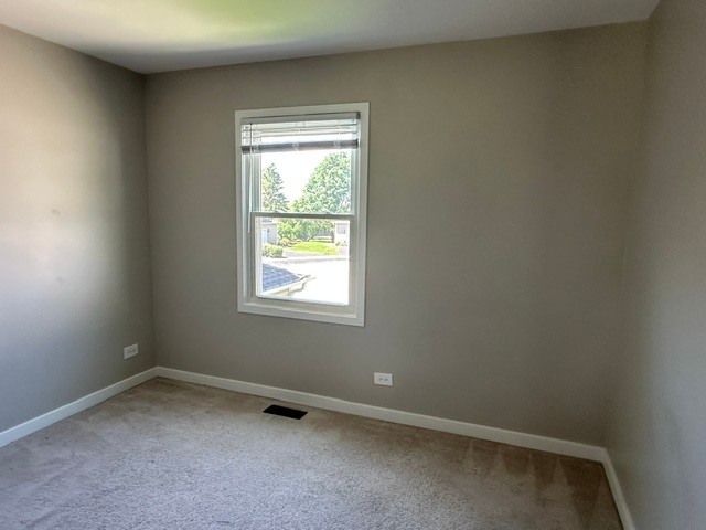 2343 Hamilton Place, Schaumburg, IL 60194