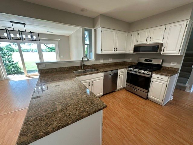 2343 Hamilton Place, Schaumburg, IL 60194