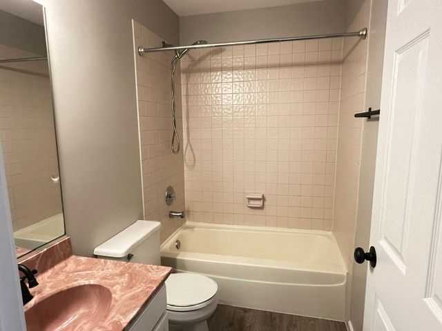 2343 Hamilton Place, Schaumburg, IL 60194