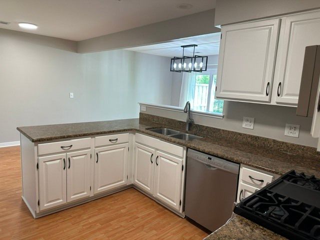 2343 Hamilton Place, Schaumburg, IL 60194