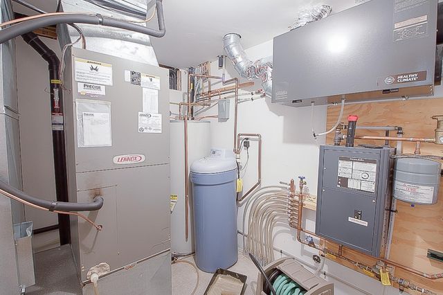 202 River Oaks Drive, Cold Spring, MN 56320