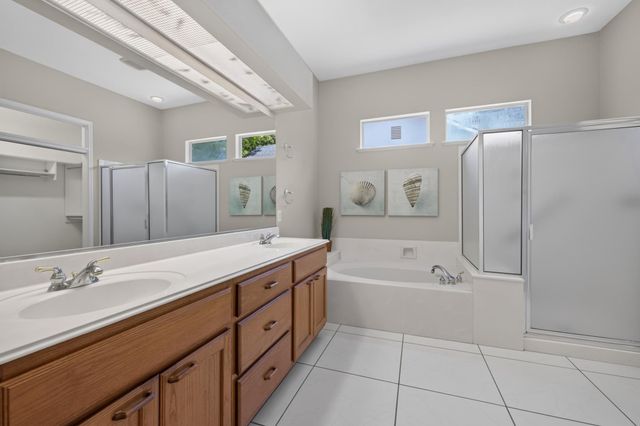 201 Whispering Wind DR, Georgetown, TX 78633