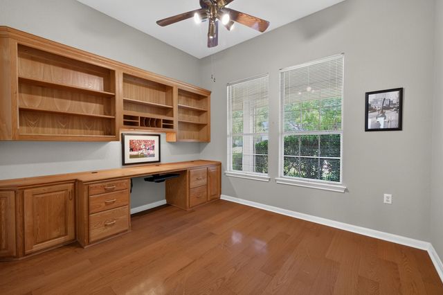 201 Whispering Wind DR, Georgetown, TX 78633