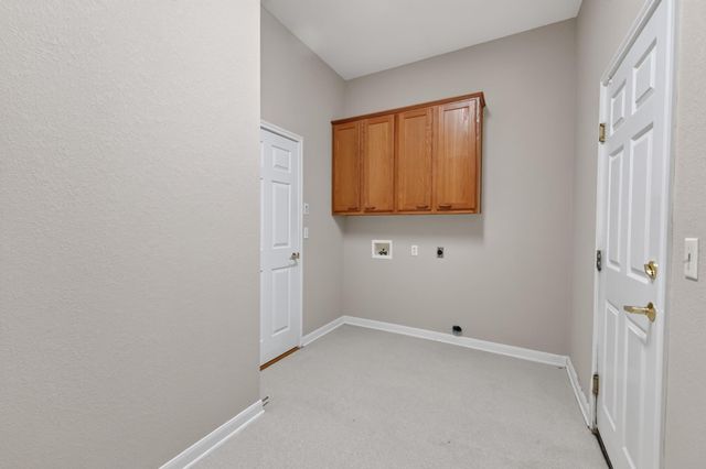 201 Whispering Wind DR, Georgetown, TX 78633