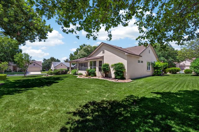 201 Whispering Wind DR, Georgetown, TX 78633