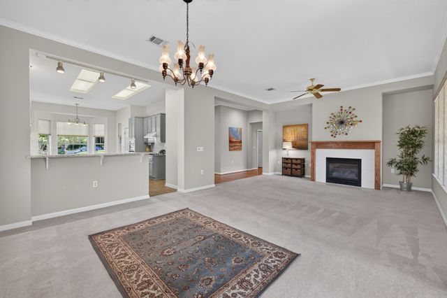 201 Whispering Wind DR, Georgetown, TX 78633