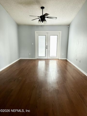 341 REDWOOD Lane, St. Johns, FL 32259