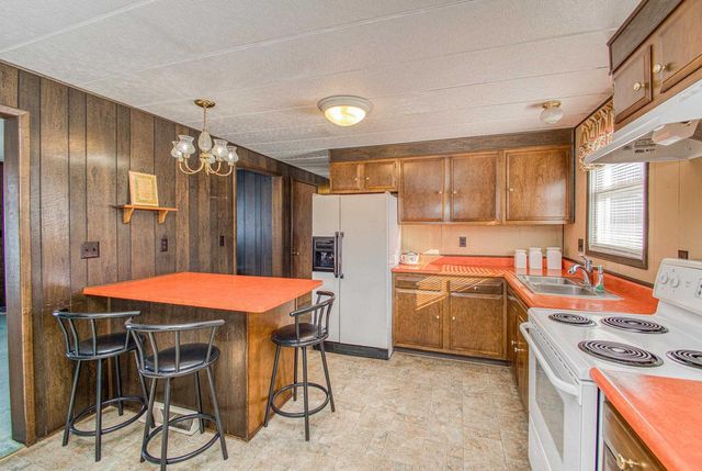 355 May Street, Platteville, WI 53818