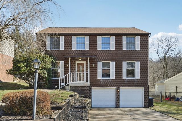 114 Tangleview Dr, White Oak, PA 15131