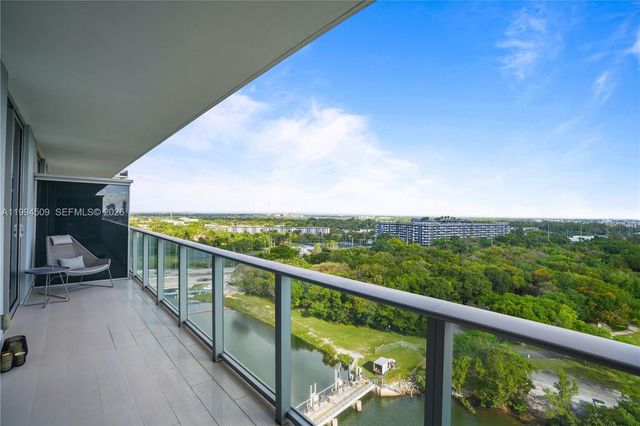 16385 NE Biscayne Blvd 1402, North Miami Beach, FL 33160