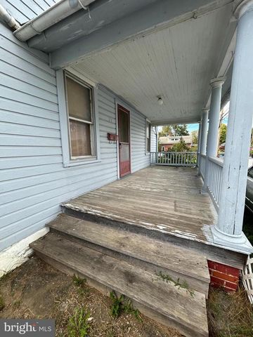 27 JACKSON AVE, Winchester, VA 22601