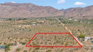 4 Lamprey, Apple Valley, CA 92308