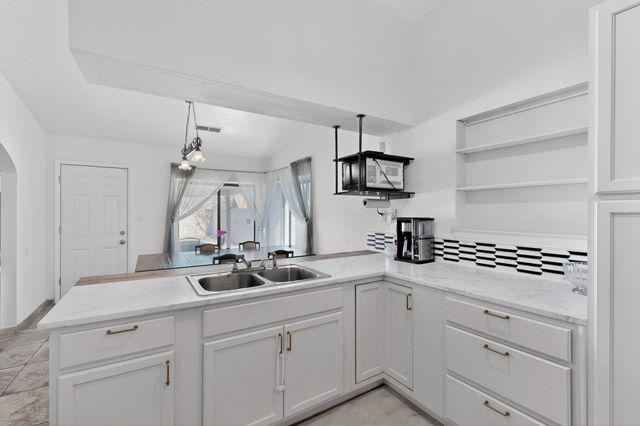 7307 Georgetown Avenue NW, Albuquerque, NM 87120