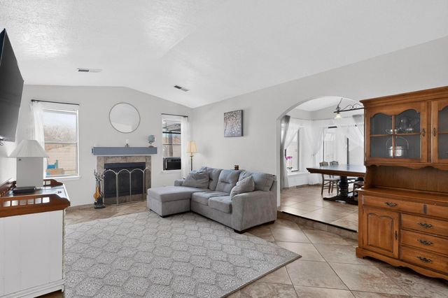 7307 Georgetown Avenue NW, Albuquerque, NM 87120