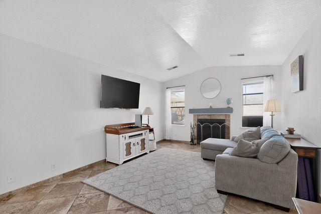 7307 Georgetown Avenue NW, Albuquerque, NM 87120