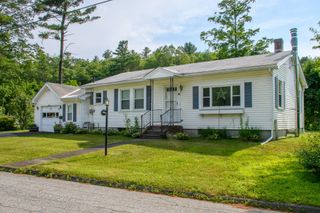 17 Winter Court, Brattleboro, VT 05301
