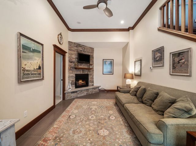 804 E Wilson Avenue, Beverly Shores, IN 46301