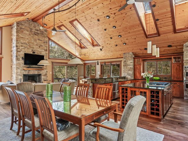 804 E Wilson Avenue, Beverly Shores, IN 46301
