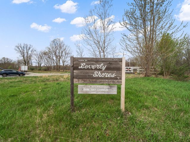804 E Wilson Avenue, Beverly Shores, IN 46301