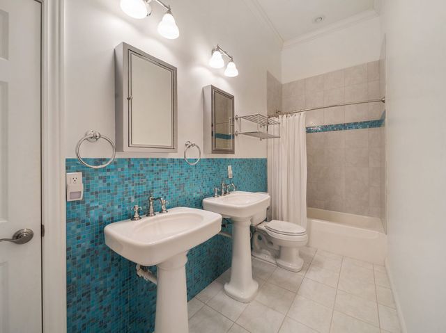 804 E Wilson Avenue, Beverly Shores, IN 46301