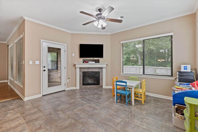 6025 GARRETT VALLEY LN, Arlington, TN 38002