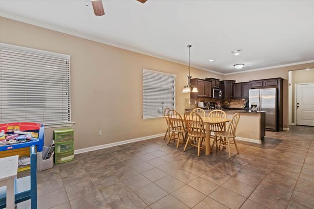 6025 GARRETT VALLEY LN, Arlington, TN 38002