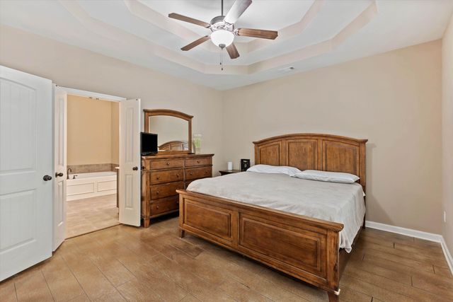 6025 GARRETT VALLEY LN, Arlington, TN 38002