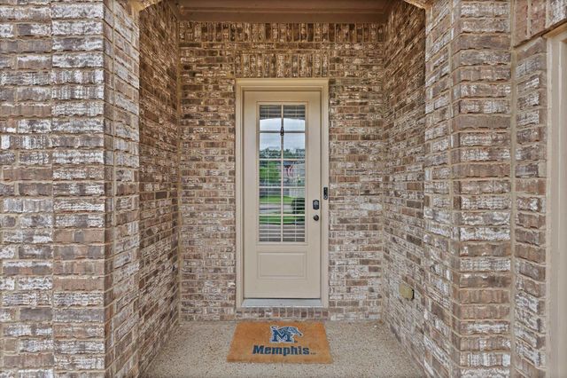 6025 GARRETT VALLEY LN, Arlington, TN 38002