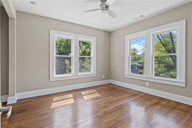 672 Cascade SW Avenue, Atlanta, GA 30310