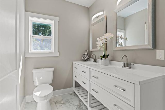 672 Cascade SW Avenue, Atlanta, GA 30310