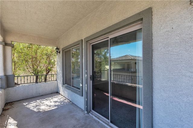 7833 Blesbok Court, Las Vegas, NV 89149