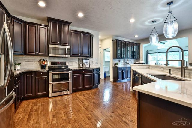 7644 Eleventh Hour Lane, West Chester, OH 45069