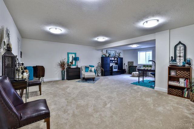 7644 Eleventh Hour Lane, West Chester, OH 45069