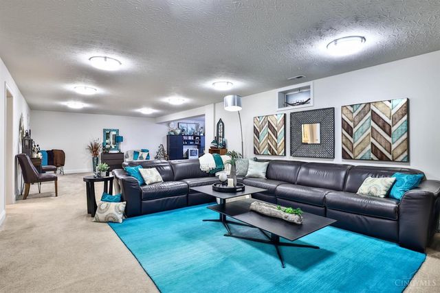 7644 Eleventh Hour Lane, West Chester, OH 45069