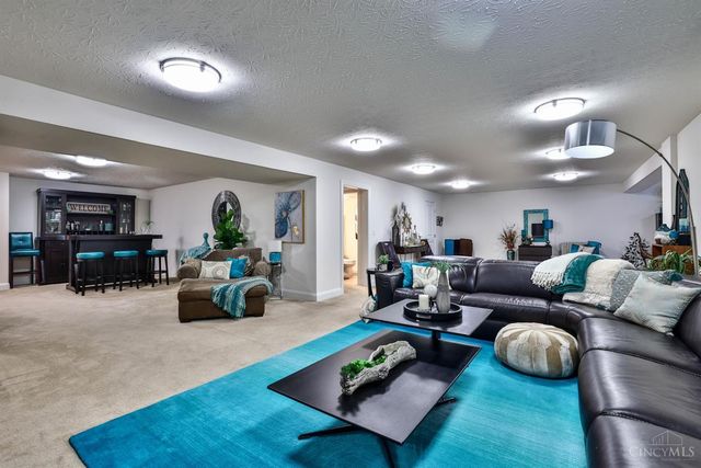 7644 Eleventh Hour Lane, West Chester, OH 45069