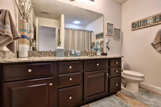 7644 Eleventh Hour Lane, West Chester, OH 45069