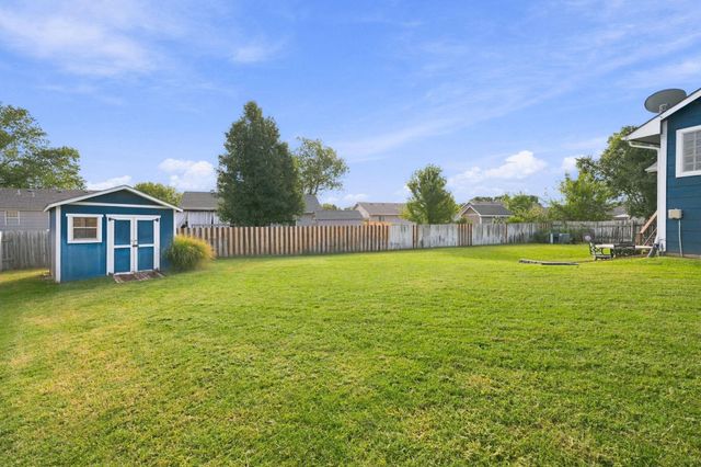 2542 N Shefford Ct., Wichita, KS 67205