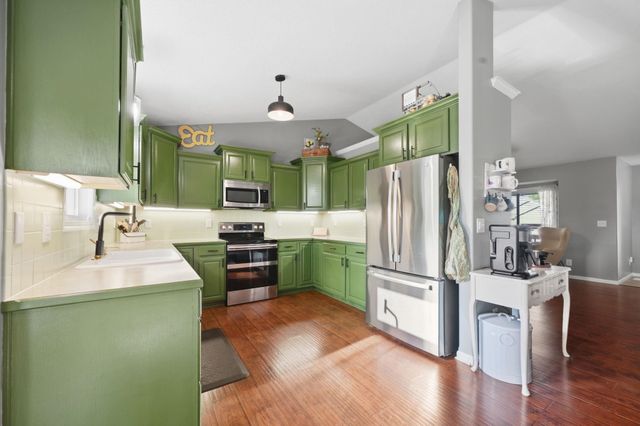 2542 N Shefford Ct., Wichita, KS 67205