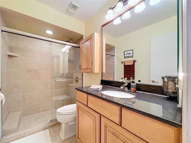 6290 BAHIA DEL MAR CIRCLE 12, St Petersburg, FL 33715