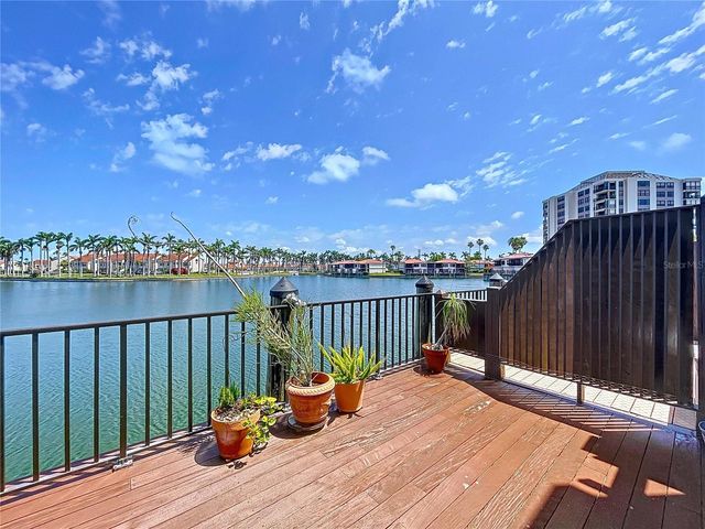 6290 BAHIA DEL MAR CIRCLE 12, St Petersburg, FL 33715