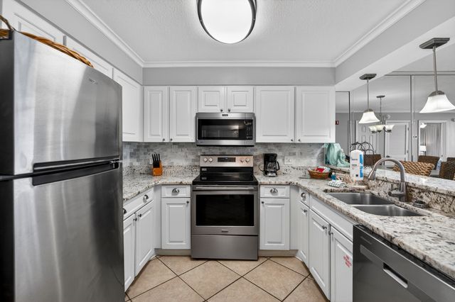 1002 Highway 98 1417, Destin, FL 32541