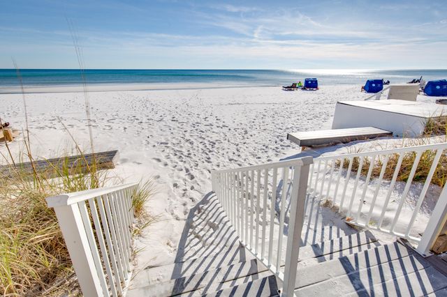 1002 Highway 98 1417, Destin, FL 32541