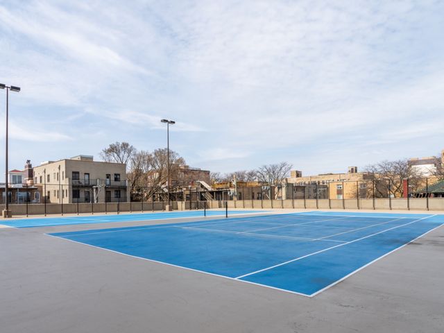 5320 N Sheridan Road 2109, Chicago, IL 60640