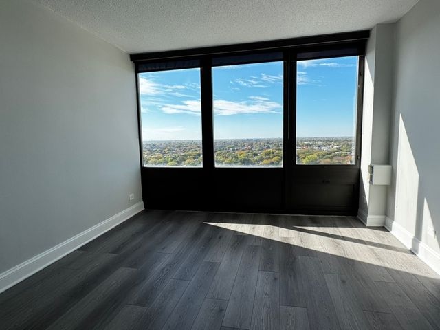 5320 N Sheridan Road 2109, Chicago, IL 60640