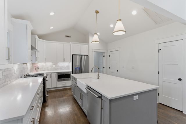 5433 Hill Road Cir, Nashville, TN 37220